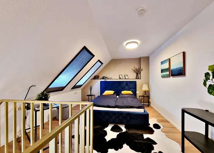 Charmante Maisonette-wohnung In Alt-lobeda, In Kliniknaehe * Jena