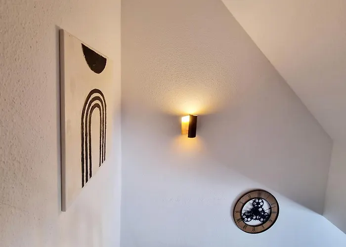 Appartement Charmante Maisonette-wohnung In Alt-lobeda, In Kliniknaehe